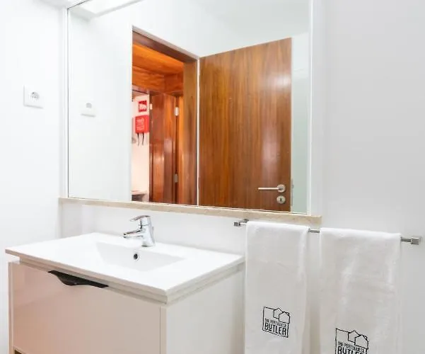 アパート & Business By The Portuguese Butler